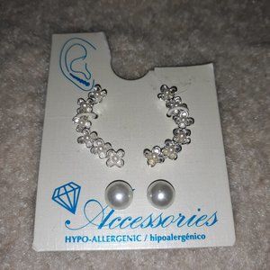 2 sets of pierced earrings
